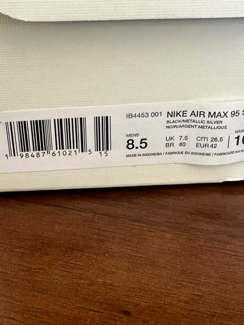 Nike Air Max 95 Label - Black & Metallic Silver